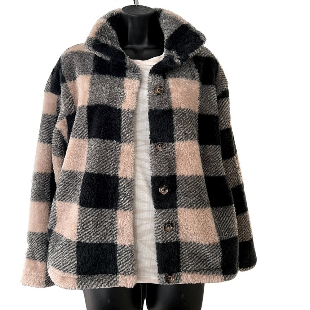 Plaid Jacket Button Up in Small
